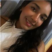 Professora de matemática com experiências em aulas presenciais
